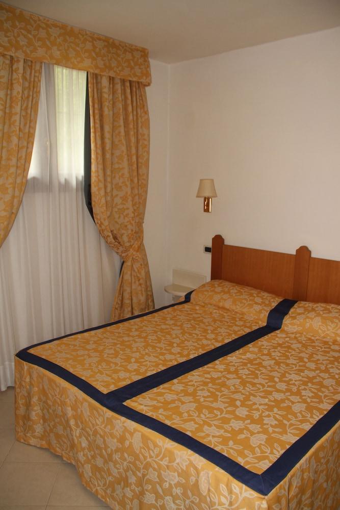 Le Corti Del Ferienpark 4*