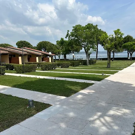 Le Corti Del Lago Padenghe sul Garda Exterior photo